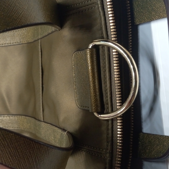 Henri Bendel Jetsetter Bag - Picture 13 of 17